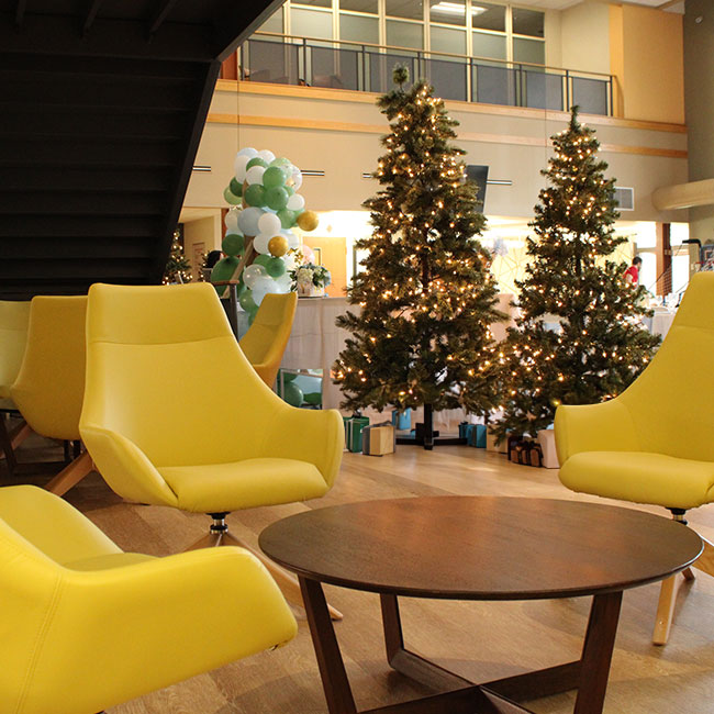 The lounge at The Atrium at Global View in Pennsylvania features stylish seating